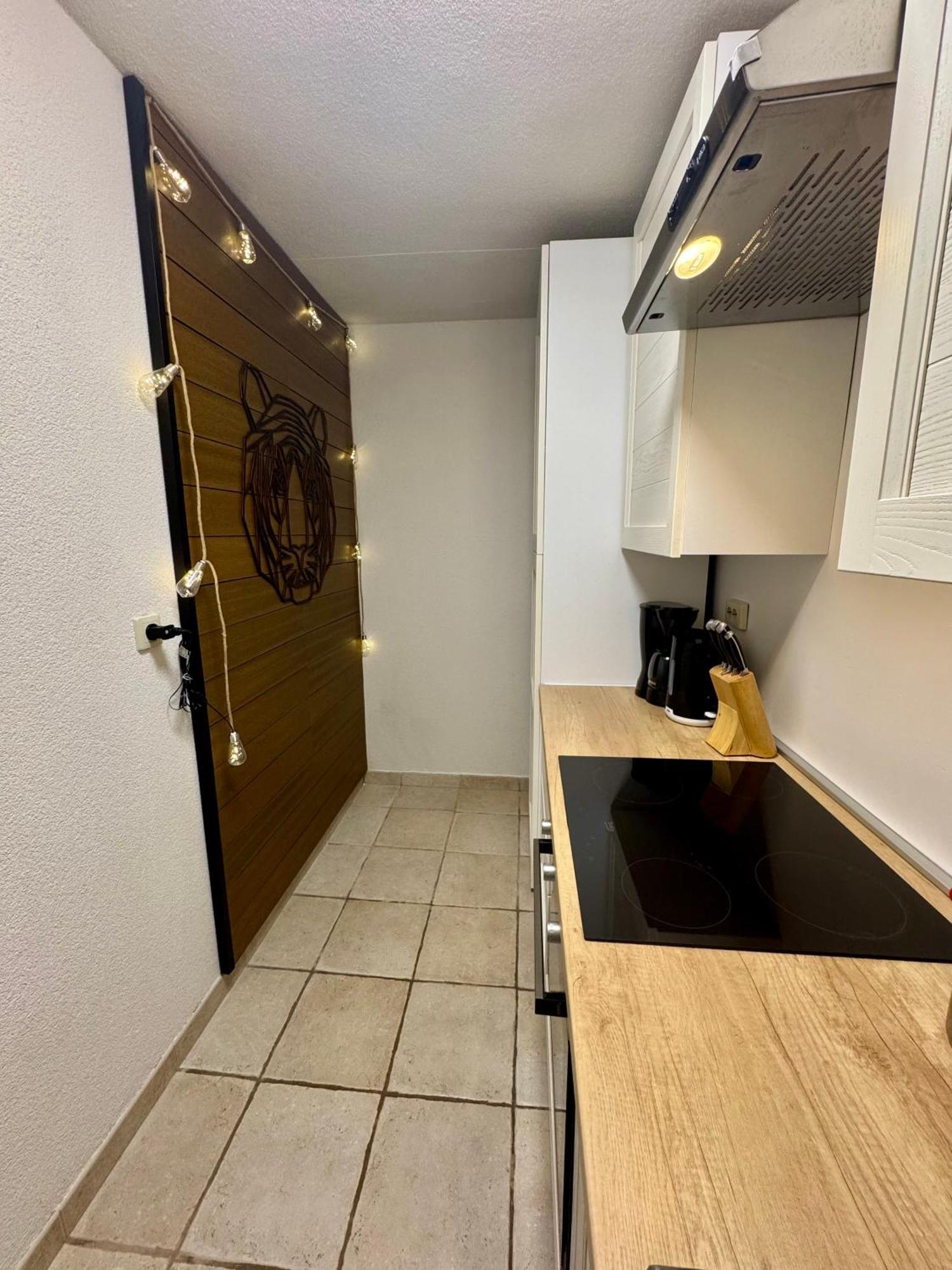 Apartment Urban Oasis Криквеница Екстериор снимка